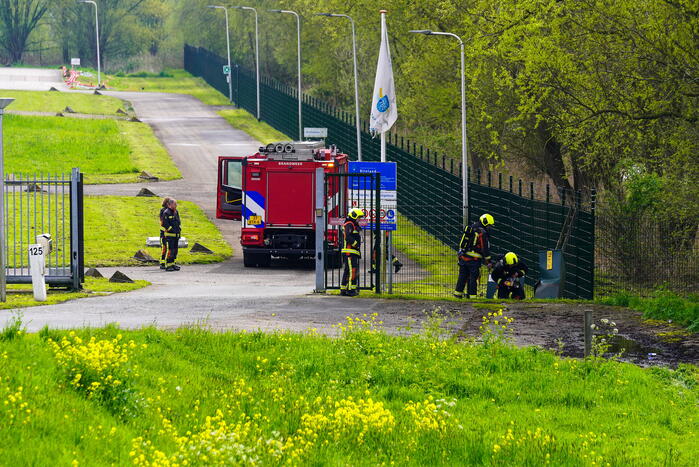 Brandweer draait hoofdkraan dicht bij gaslekkage