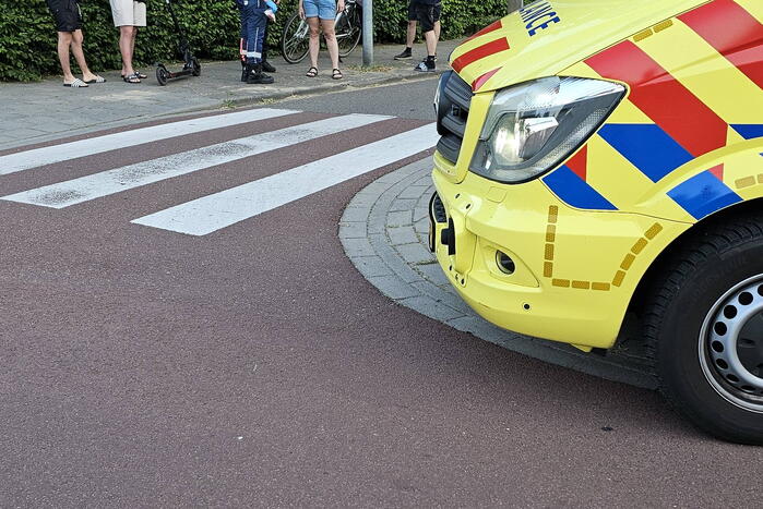 Gewonde na aanrijding elektrische step en fietser