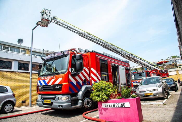 Hevige rookontwikkeling bij brand in snackbar