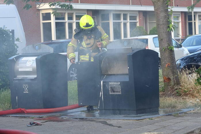 Brand in ondergrondse vuilcontainer