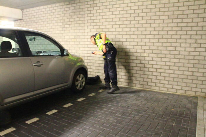 Onderzoek naar kleine brand in parkeergarage