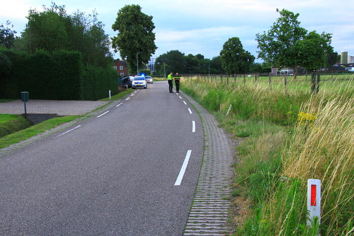 Belgisch voertuig belandt in droge sloot