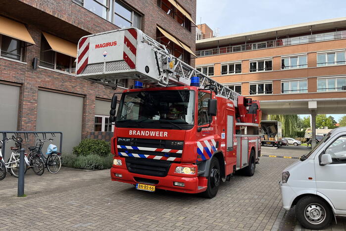 Rookontwikkeling uit vaatwasser zorgt voor brandweerinzet