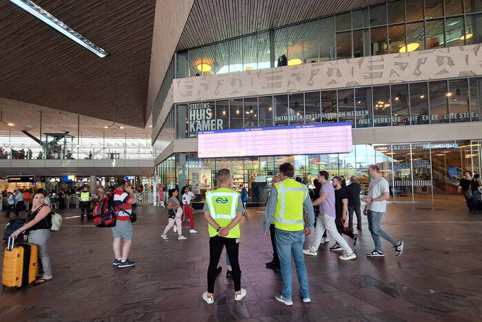 Storing NS zorgt voor drukte op Centraal Station