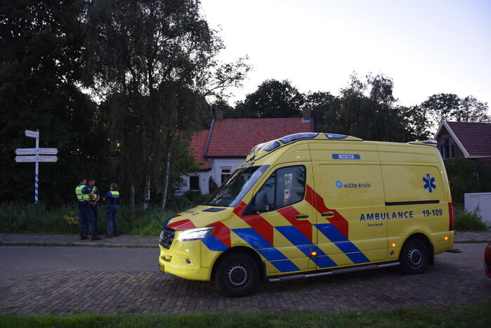 Gewonde na ongeval tussen brommer en wielrenner