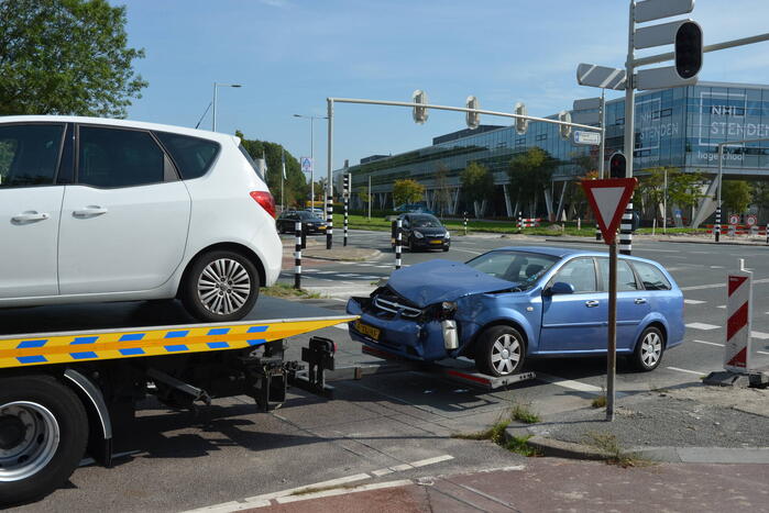 Flinke schade bij ongeval op kruising