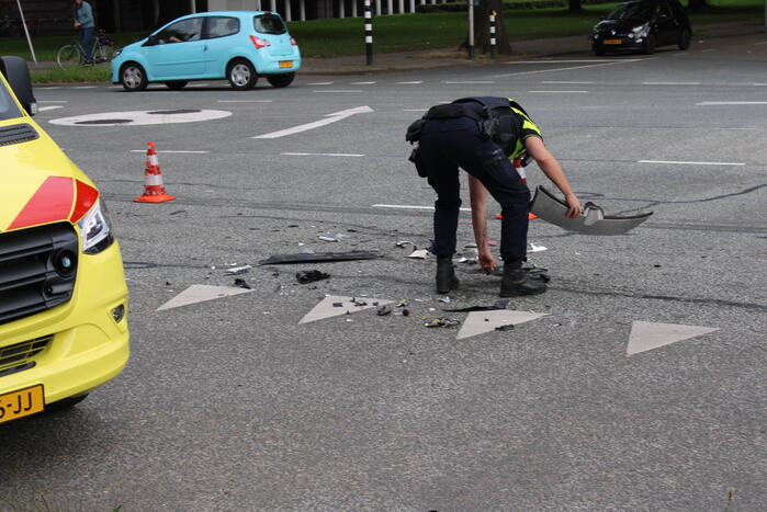 Vijf personenauto's betrokken bij aanrijding