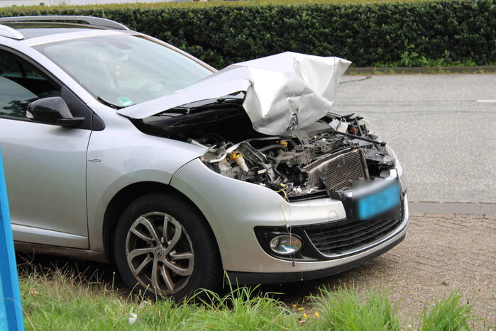 Vijf personenauto's betrokken bij aanrijding