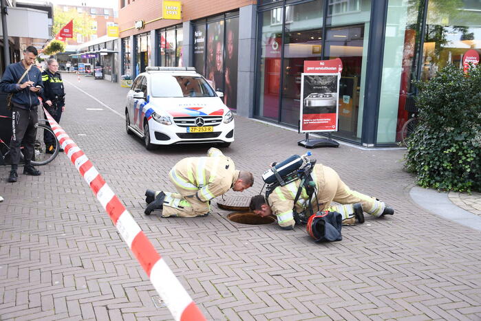 Omgeving afgezet tijdens onderzoek naar vreemde lucht