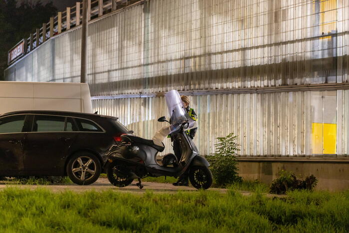 Groot onderzoek naar aantreffen explosieven bij auto en scooter