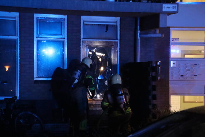 Flat ontruimd door felle brand