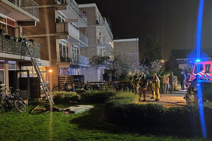 Flat ontruimd door felle brand