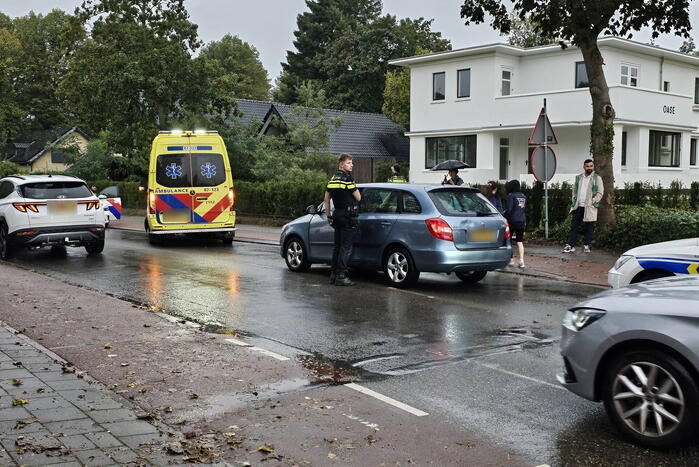 Fietser aangereden door personenauto