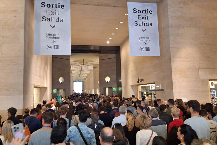 Museum Louvre ontruimt wegens veiligheidsoverwegingen