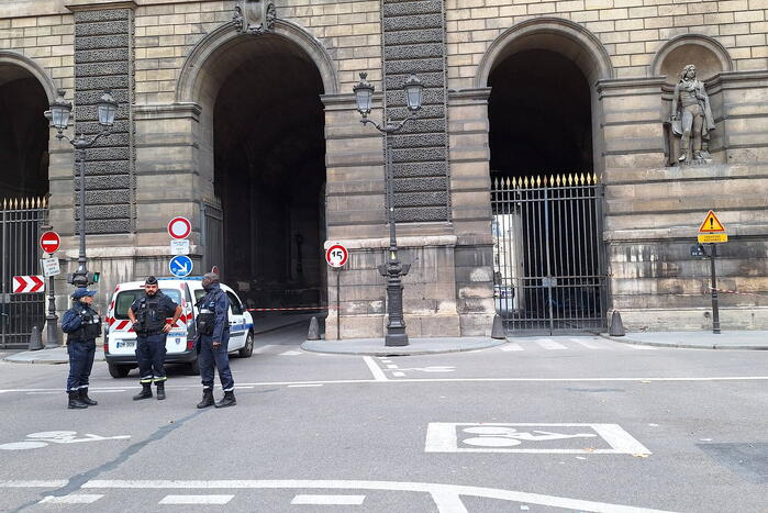 Museum Louvre ontruimt wegens veiligheidsoverwegingen