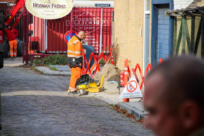 Ingezakt wegdek zorgt voor melding gaslekkage