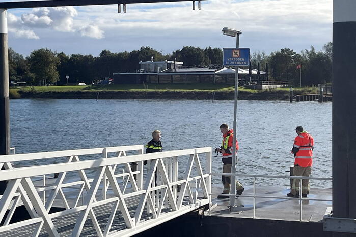 Veel hulpdiensten ingezet voor melding persoon te water