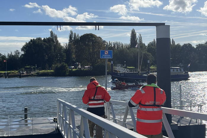 Veel hulpdiensten ingezet voor melding persoon te water