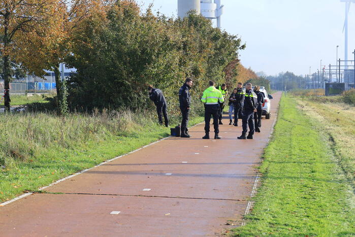 Overleden persoon aangetroffen in het water