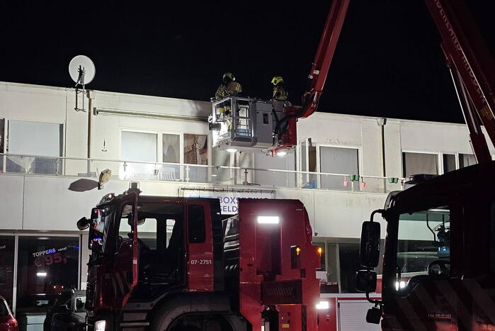 Flinke brand in appartement boven kringloopwinkel