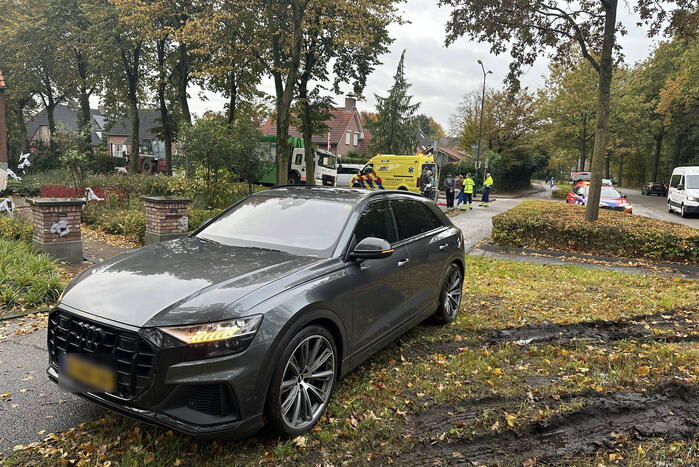 Automobilist en fietser in botsing