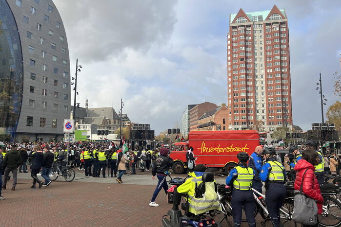 Grote opkomst pro Palestina demonstratie