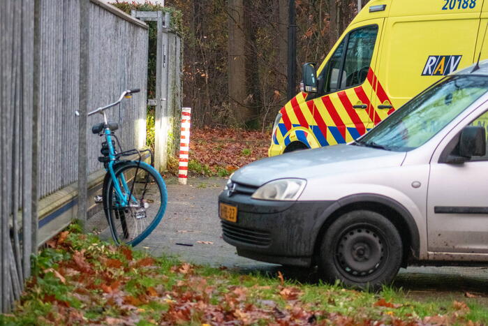 Fietser gewond bij aanrijding met bestelbus