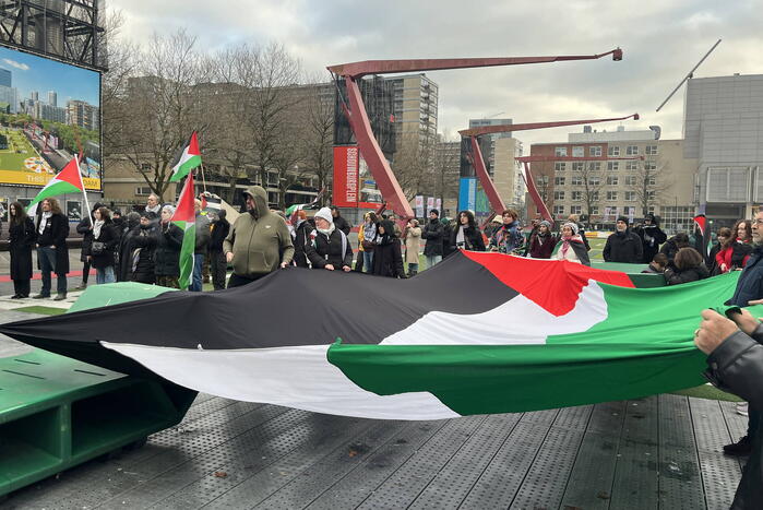 Tientallen aanwezigen bij pro-Palestinademonstratie