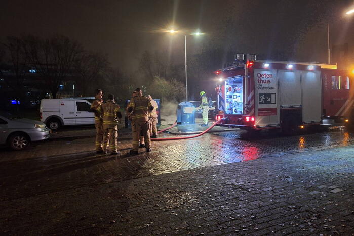 Brand in ondergrondse container