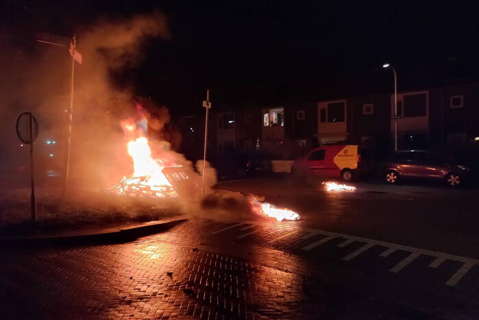 Buitenbrand geblust na sein veilig van politie