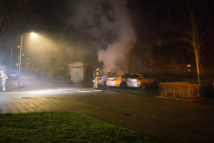 Auto verwoest door brand