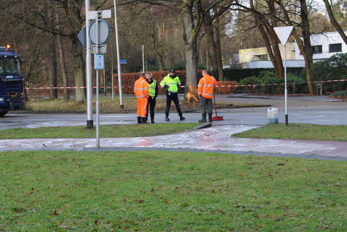 Weg afgesloten na ernstige aanrijding vanwege onderzoek