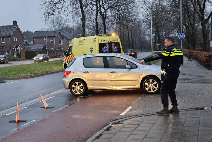 Fietser gewond bij botsing met automobilist