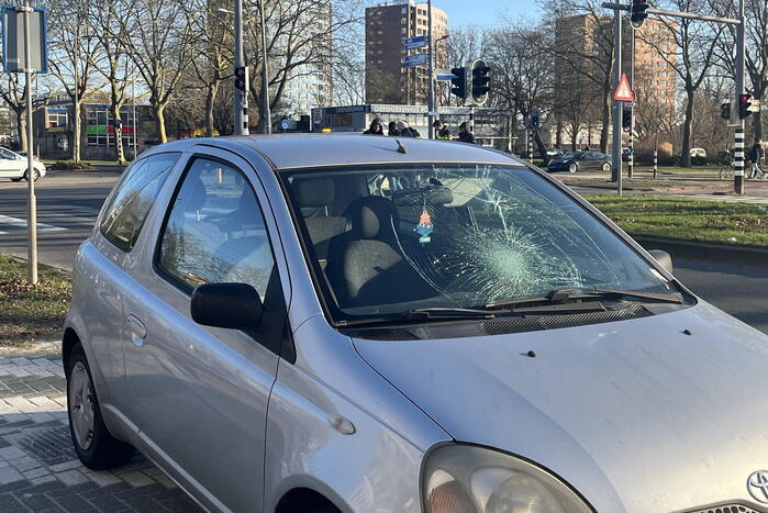 Fietser geschept door automobilist