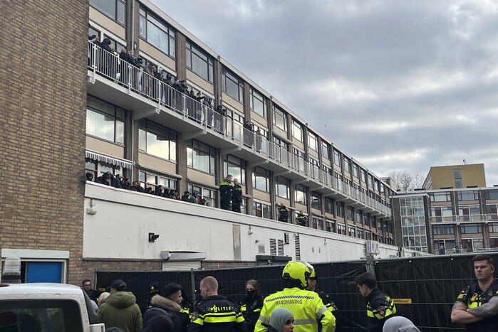 Familieleden willen rampplek bestormen