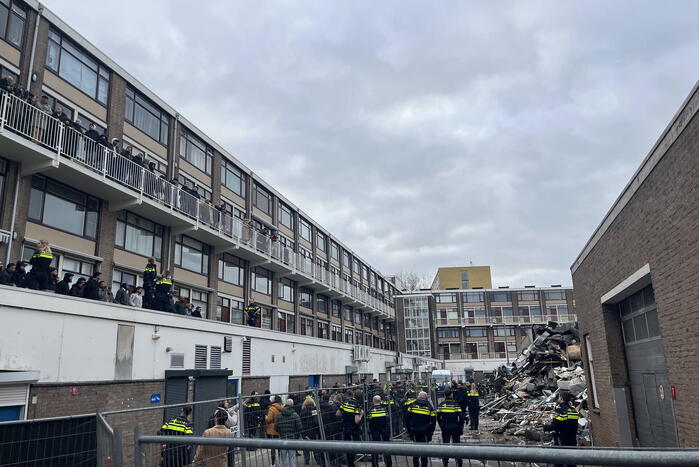 Familieleden willen rampplek bestormen