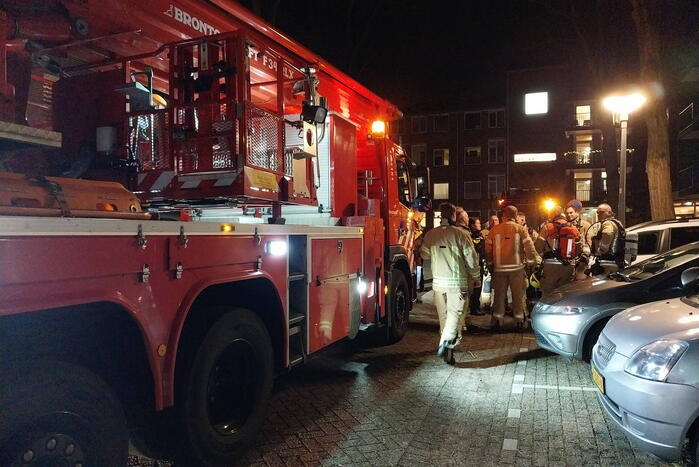 Brandweer ingezet na rookontwikkeling door koken