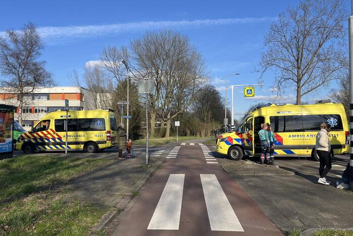 Automobilist gewond nadat tegenligger op verkeerde weghelft terecht komt