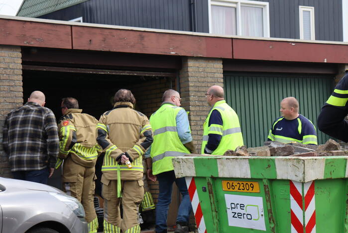 Brandweer doet onderzoek naar vreemde lucht