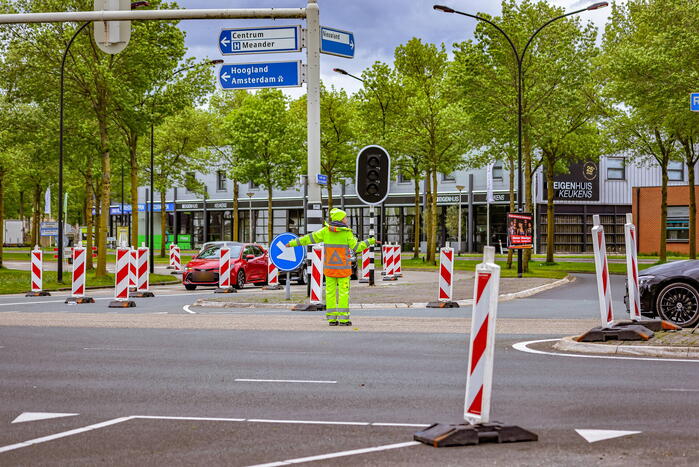 Nog dagen lang hinder na verkeersongeval op kruising