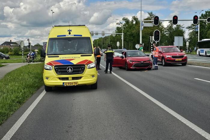 Kop-staart aanrijding in file