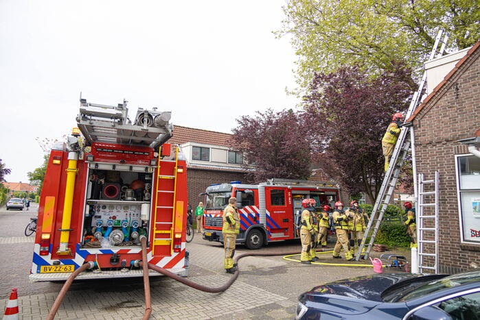 Isolatie in spouwmuur vat vlam door onkruidverbrander