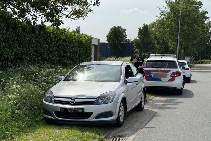 Tweetal op scooter gewond bij botsing met auto