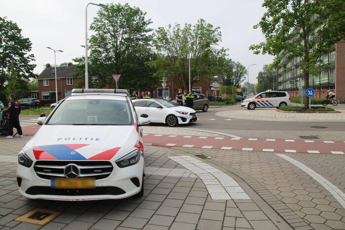 Scooterrijder gewond bij aanrijding met personenauto