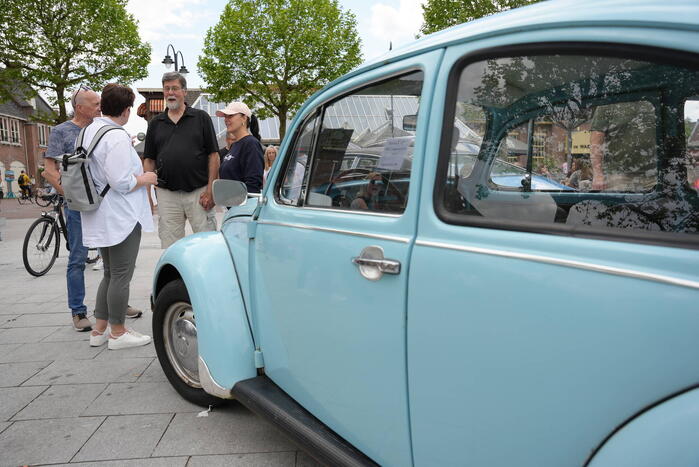 Klassieke auto's te bewonderen in het centrum