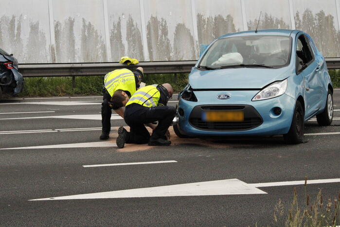 Meerdere gewonden na botsing tussen auto's op afrit