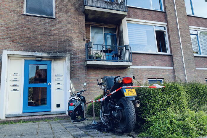 Brand in motor zorgde voor flinke schade aan flat