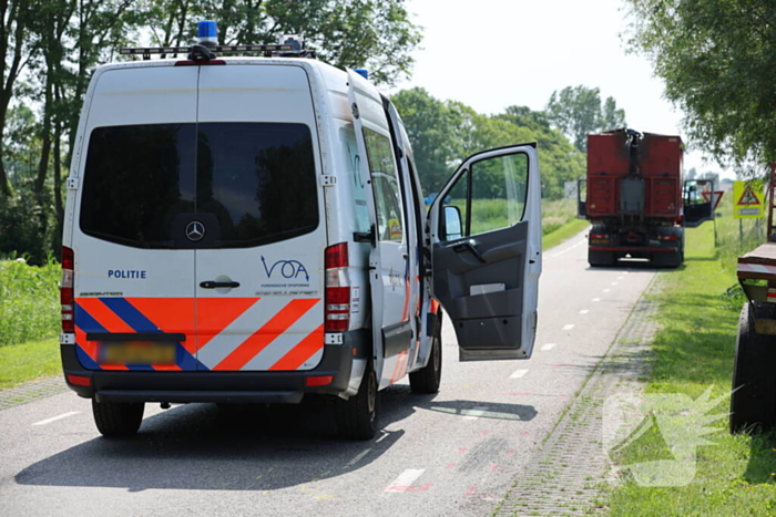 Voetganger zwaargewond bij ongeval met vrachtwagen