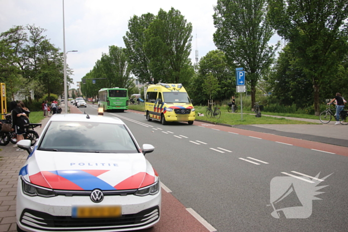 Fietser gewond bij aanrijding met lijnbus