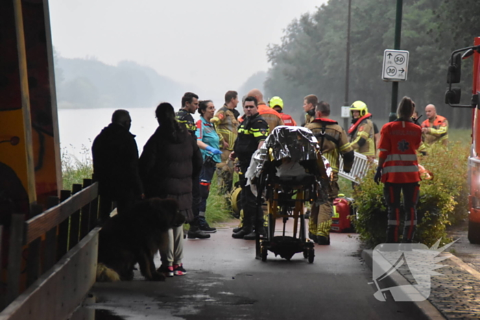 Grote zoekactie na vermist persoon in kanaal